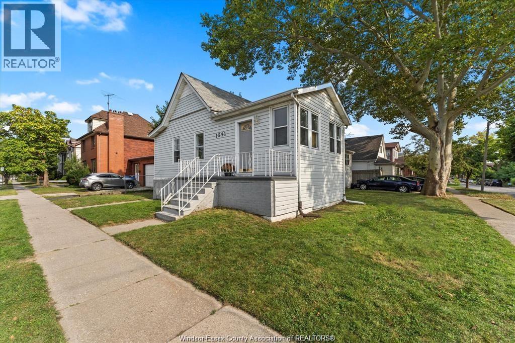 1591 MARTINDALE STREET - 2