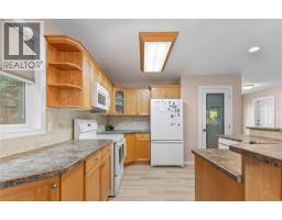 801 20 Street Ne Unit# 18 Lot# 18, Salmon Arm, BC V1E2R7 Photo 11