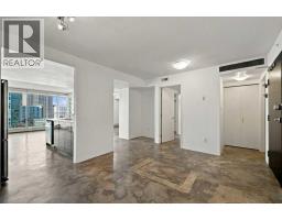 910, 188 15 Avenue SW - photo 12