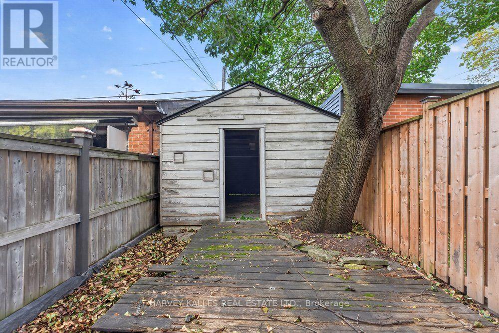 483 ROXTON ROAD - 20