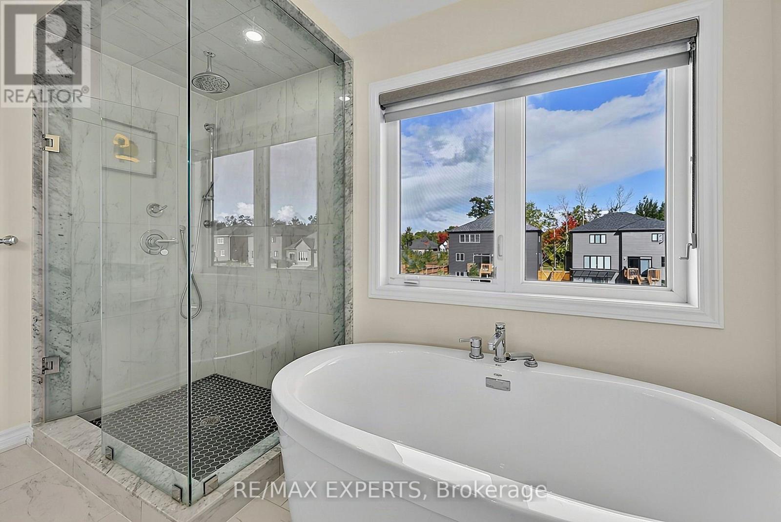 46 Simona Avenue, Wasaga Beach, ON photo 21