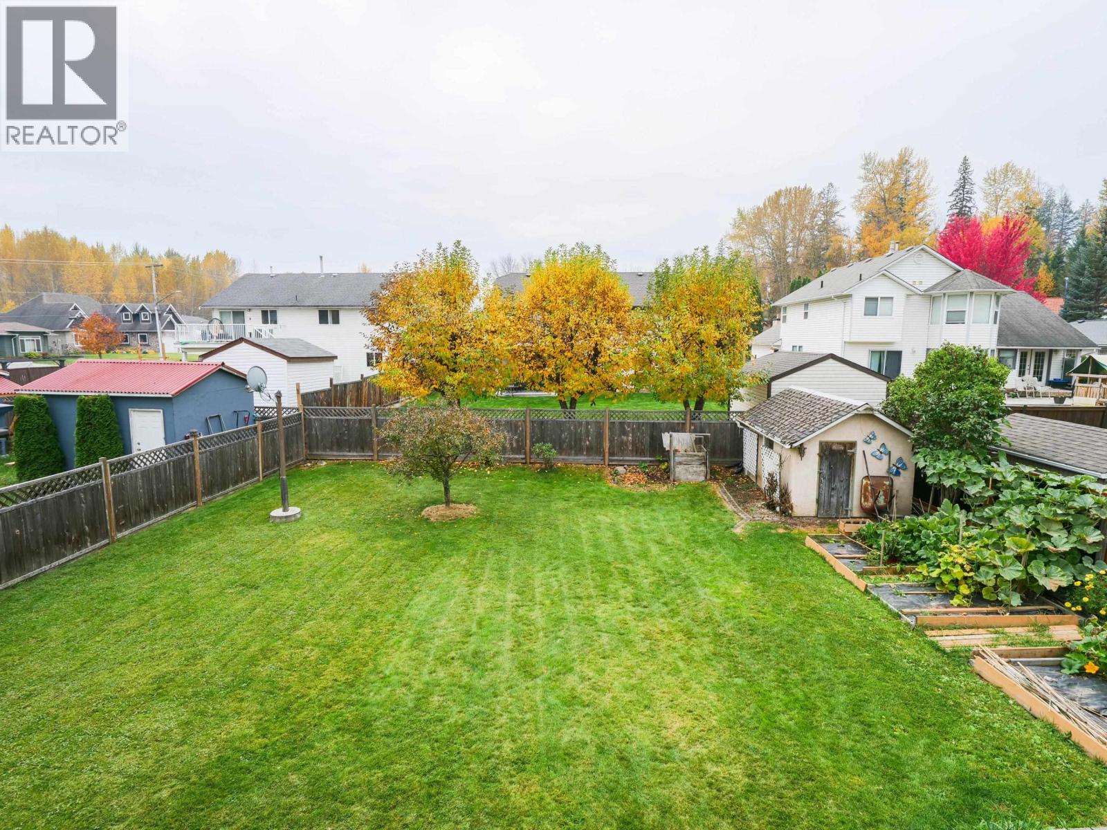 105 LOWE STREET - 7