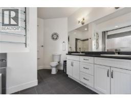 Entrance - 978 Timberline Dr, Campbell River, BC V9H1W1 Photo 15