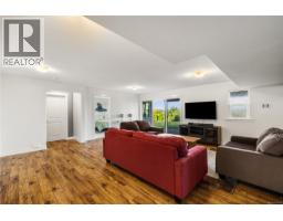 978 Timberline Dr, Campbell River, BC V9H1W1 Photo 33