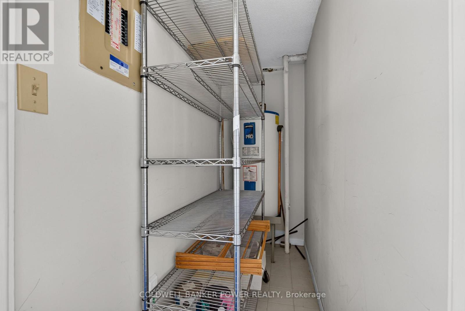 695 Richmond Street — photo 30