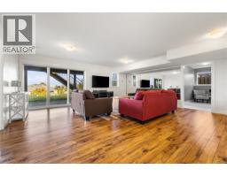 978 Timberline Dr, Campbell River, BC V9H1W1 Photo 32