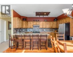 Foyer - 720 Monashee Court, Silver Star, BC V1B0S5 Photo 20