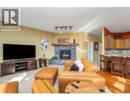 Kitchen - 720 Monashee Court, Silver Star, BC V1B0S5 Photo 13