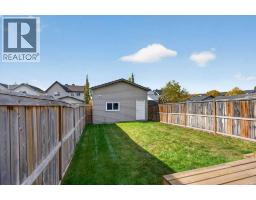 223 Elgin Point SE - photo 35