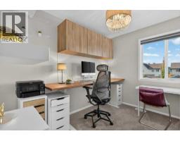 223 Elgin Point SE - photo 26