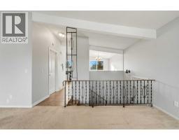 2029 41 Street SE - photo 4