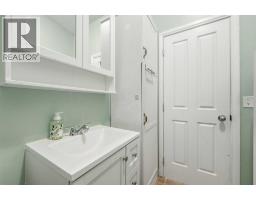 2029 41 Street SE - photo 15