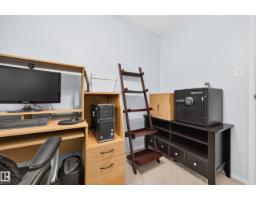 15a Callingwood Co Nw, Edmonton, AB T5T0H5 Photo 17