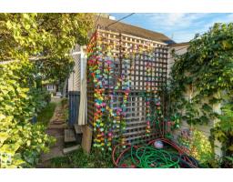 9611 73 Av Nw, Edmonton, AB T6E1B3 Photo 50