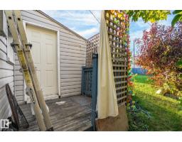 9611 73 Av Nw, Edmonton, AB T6E1B3 Photo 51