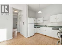 2029 41 Street SE - photo 9