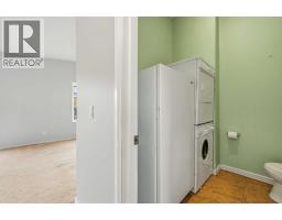 2029 41 Street SE - photo 16