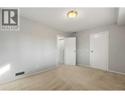 2029 41 Street SE - photo 22