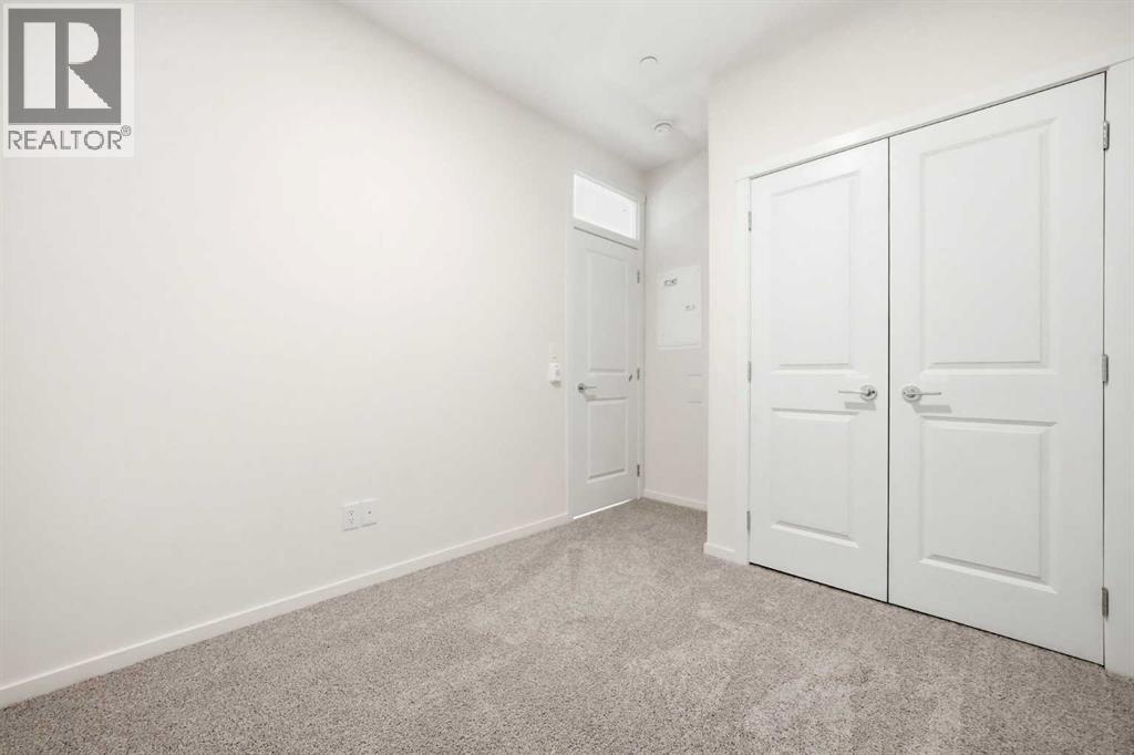 #1105 47 Creekview Gardens SW - 12
