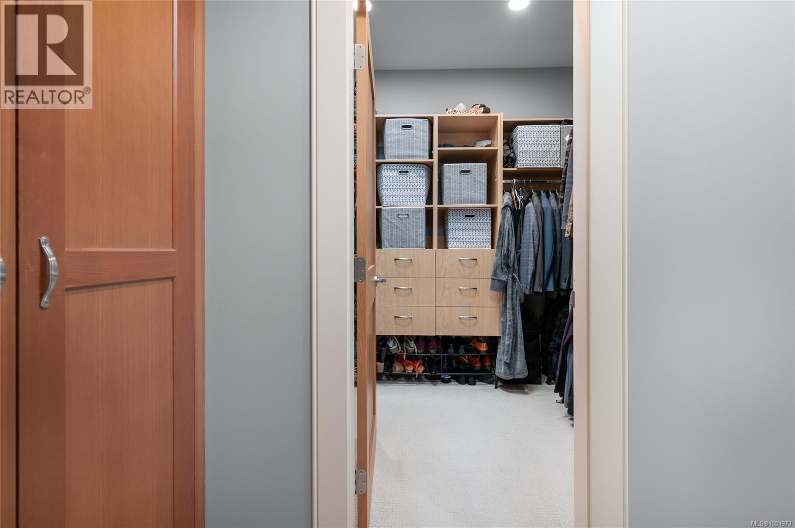 3453 Bradner Cir - 32