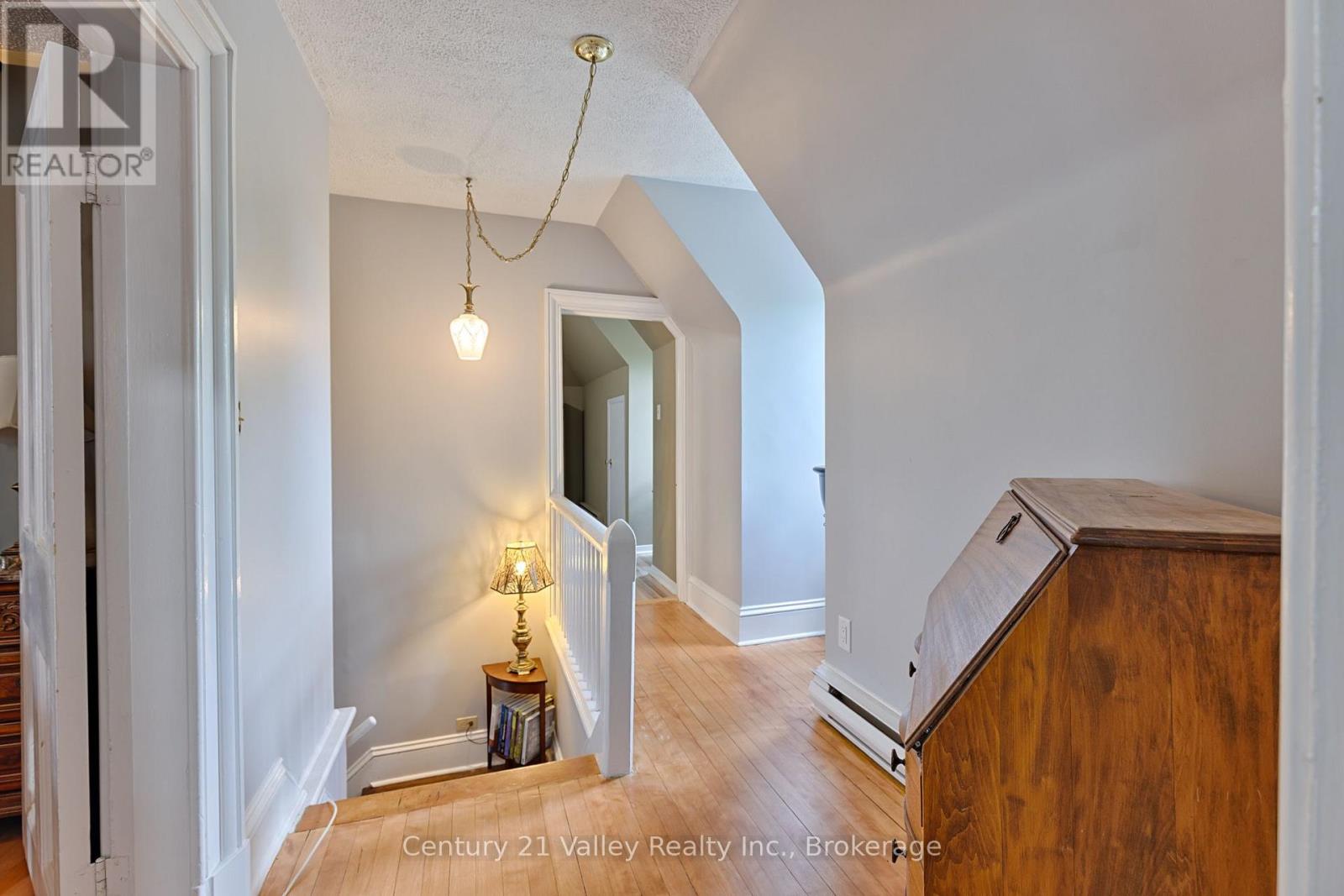 311 SUPPLE STREET - 34