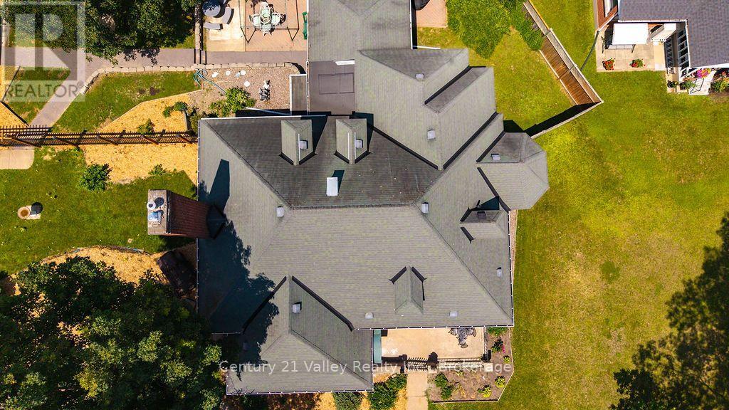 311 Supple Street — photo 44