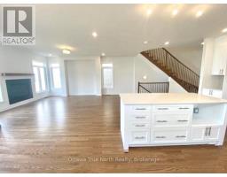 Living room - 934 Embankment Street, Ottawa, ON K2S2P6 Photo 6