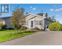 22 Seapine Court, East Royalty, PE C1C1R9 Photo 11