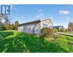 22 Seapine Court, East Royalty, PE C1C1R9 Photo 16