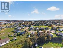 22 Seapine Court, East Royalty, PE C1C1R9 Photo 9