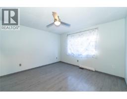 821 Ebadora Lane, Malahat, BC V0R2L0 Photo 25