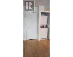 910 - 25 Capreol Court, Toronto, ON M5V3Z7 Photo 15