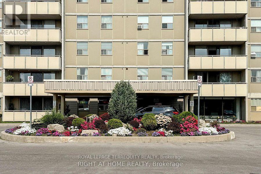 205- 1338 York Mills Road, Toronto, ON