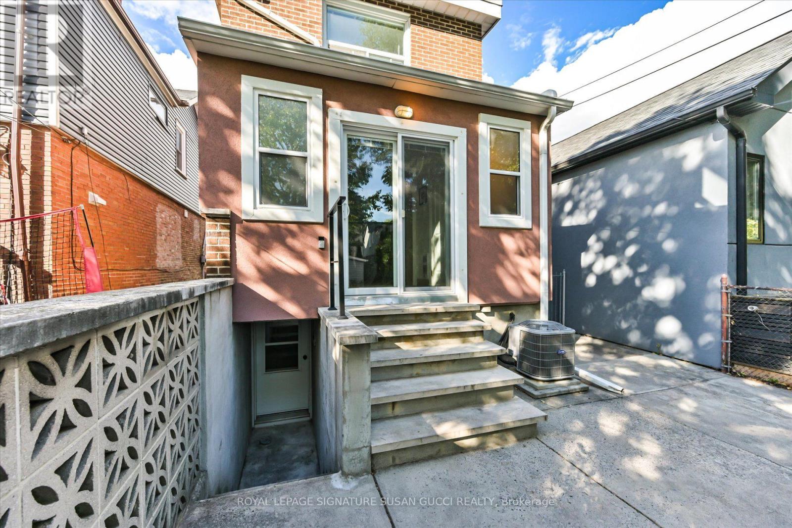 725 SAMMON AVENUE - 26