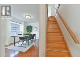 725 Sammon Avenue, Toronto, ON M4C2E3 Photo 13