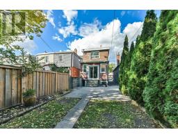 725 Sammon Avenue, Toronto, ON M4C2E3 Photo 27