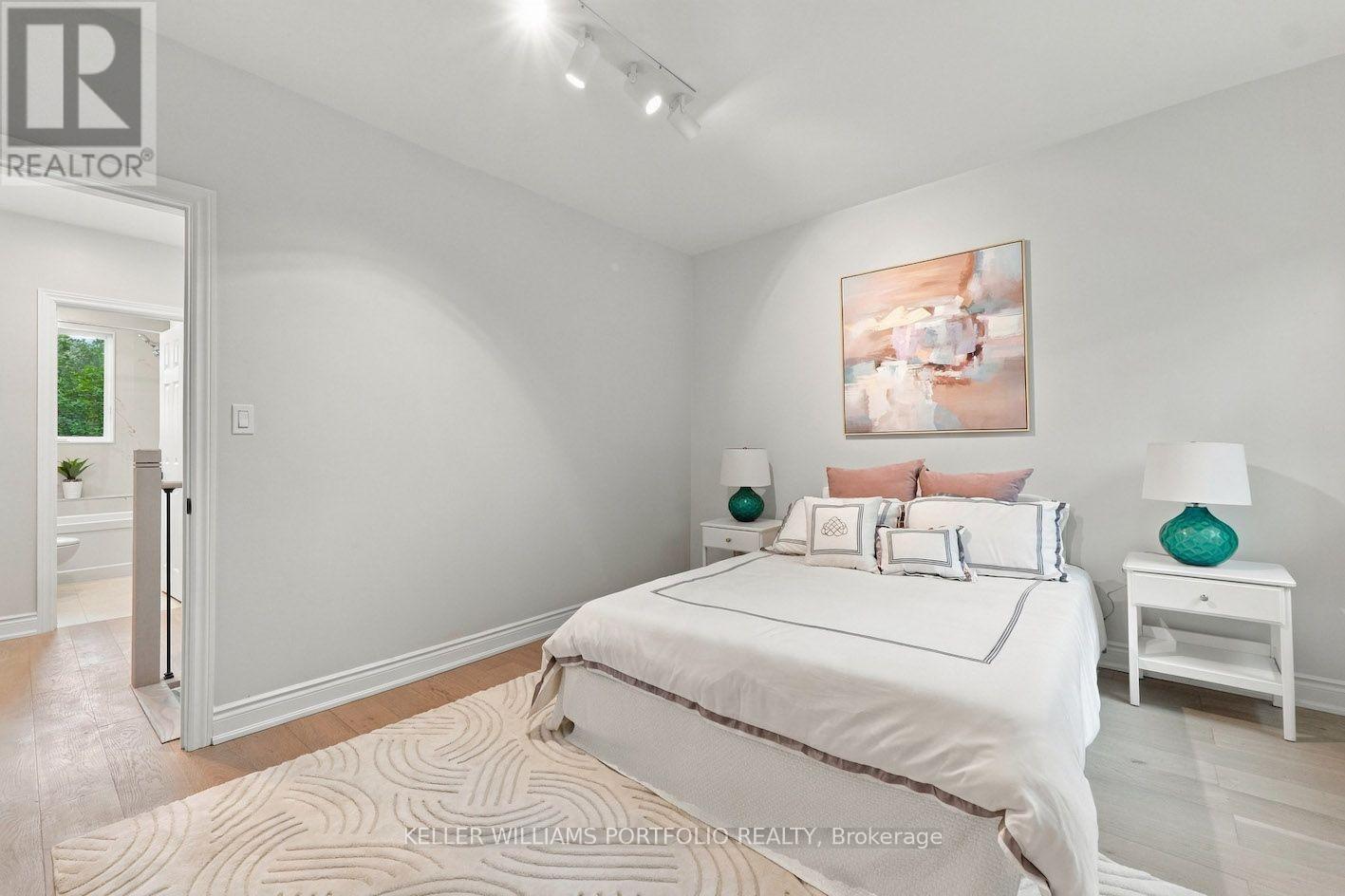 179 Oakcrest Avenue, Toronto, ON photo 16