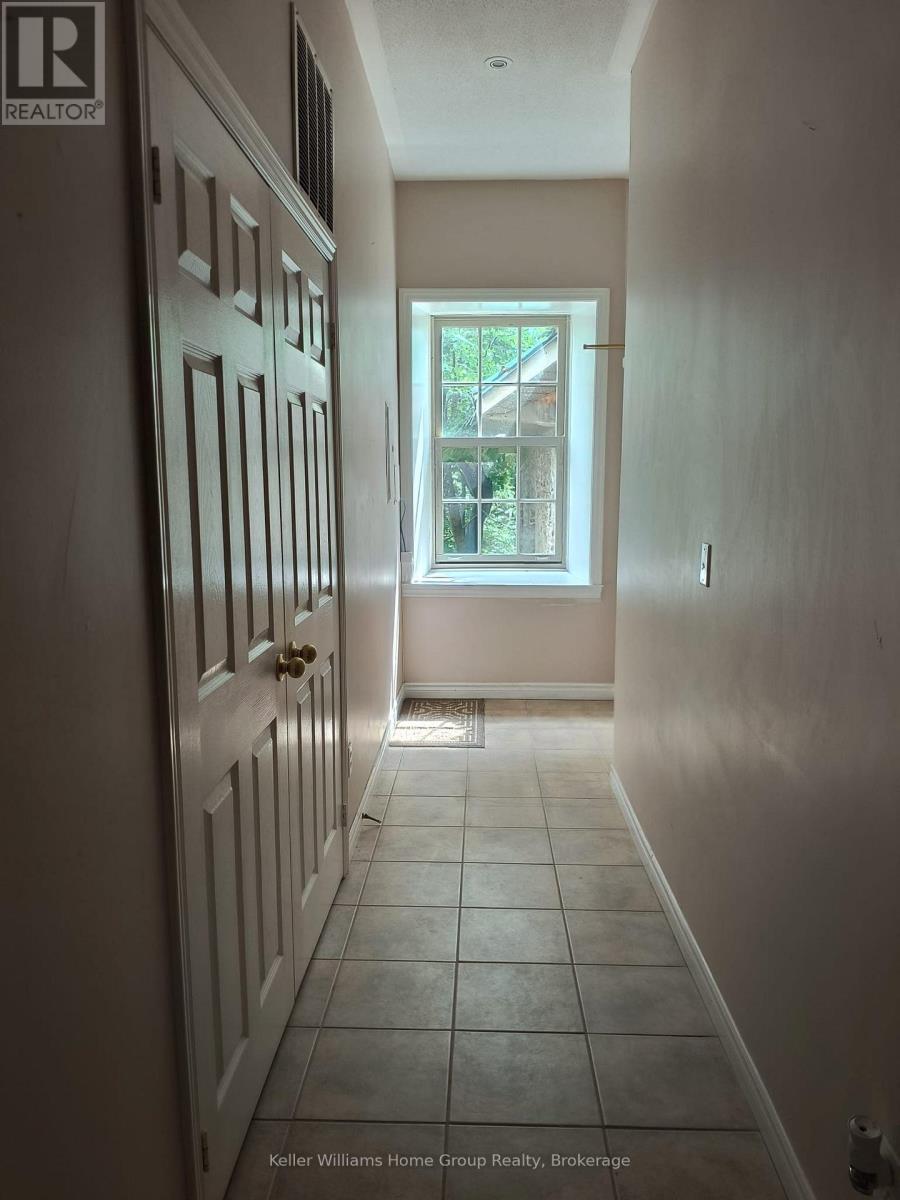 470 St Andrew Street East — photo 13