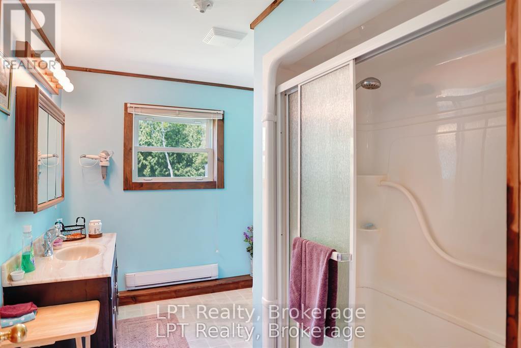 621 HURON ROAD - Image 17