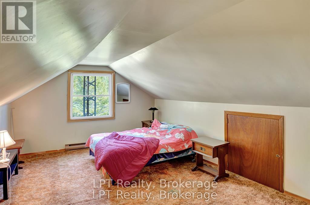 621 HURON ROAD - Image 25