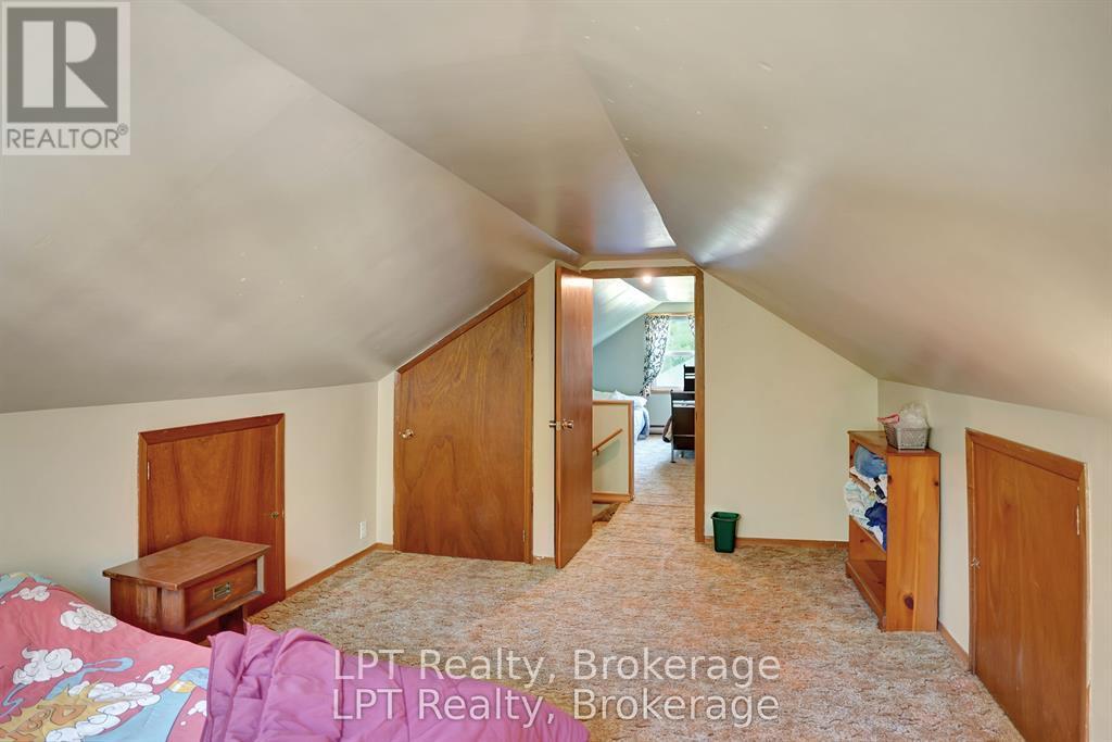 621 HURON ROAD - 26