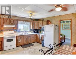621 Huron Road, South Bruce Peninsula, ON N0H2T0 Photo 10