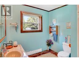 621 Huron Road, South Bruce Peninsula, ON N0H2T0 Photo 18