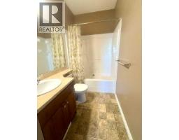 301, 9225 Lakeland Drive, Grande Prairie, AB T8X0B8 Photo 8