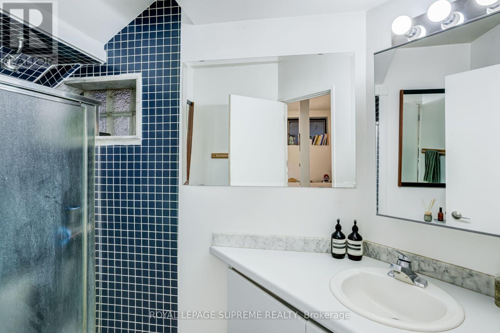 767 EUCLID AVENUE - 49