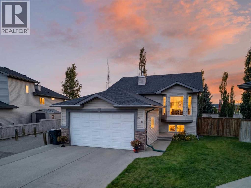 Property for sale at 338 Silkstone Cove W