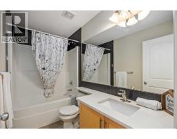 74 Ravenswynd Rise SE - photo 29