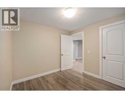 74 Ravenswynd Rise SE - photo 34