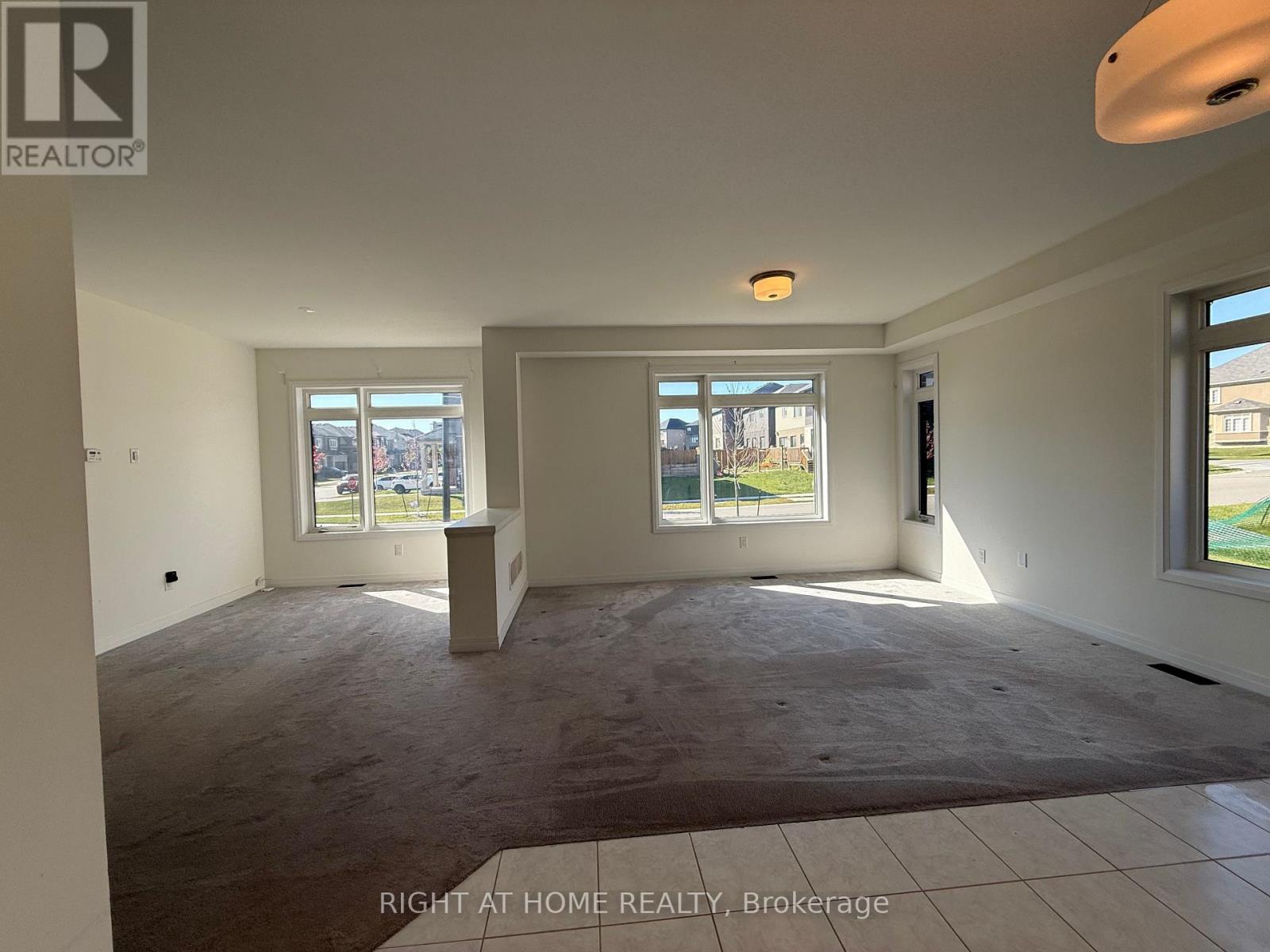 95 Hitchman Street — photo 23