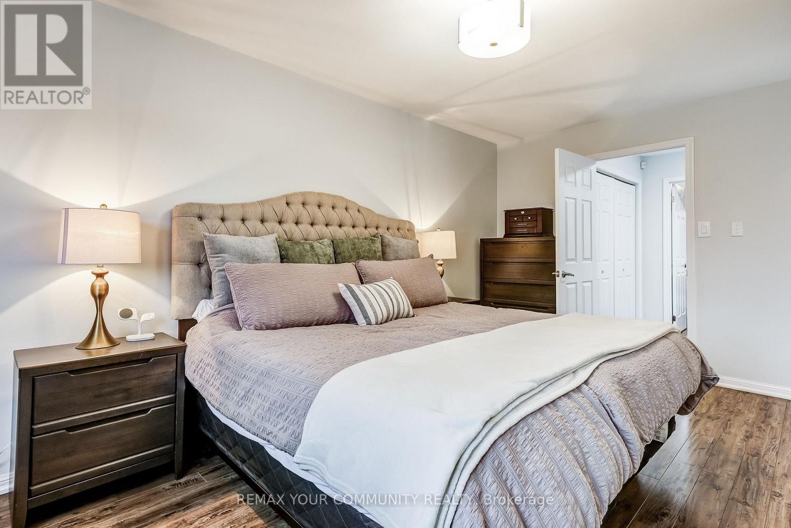 34 Miltrose Crescent, Whitchurch-Stouffville, ON photo 12